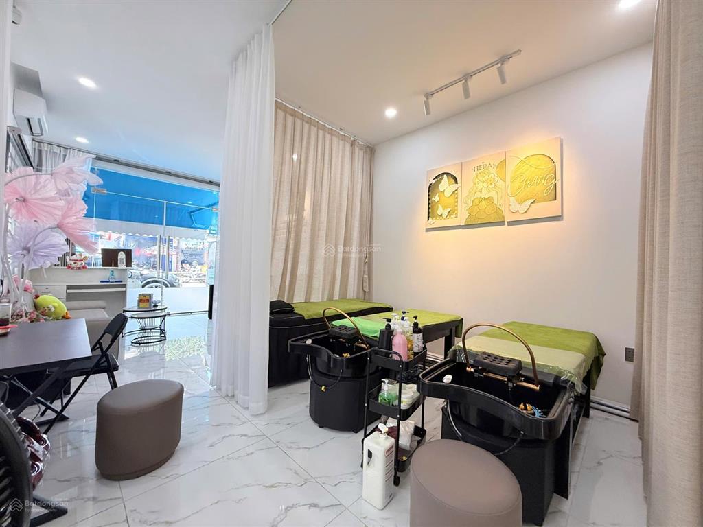 Bán villa phố 2 mặt tiền lê hồng phong, gần coopmart, nha trang, dòng tiền 40 triệu/th, 13,9tỷ