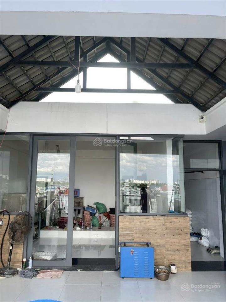 Bán nhà đường số 1 kdc bình hưng 6x20m btct 1 trệt 2 lầu