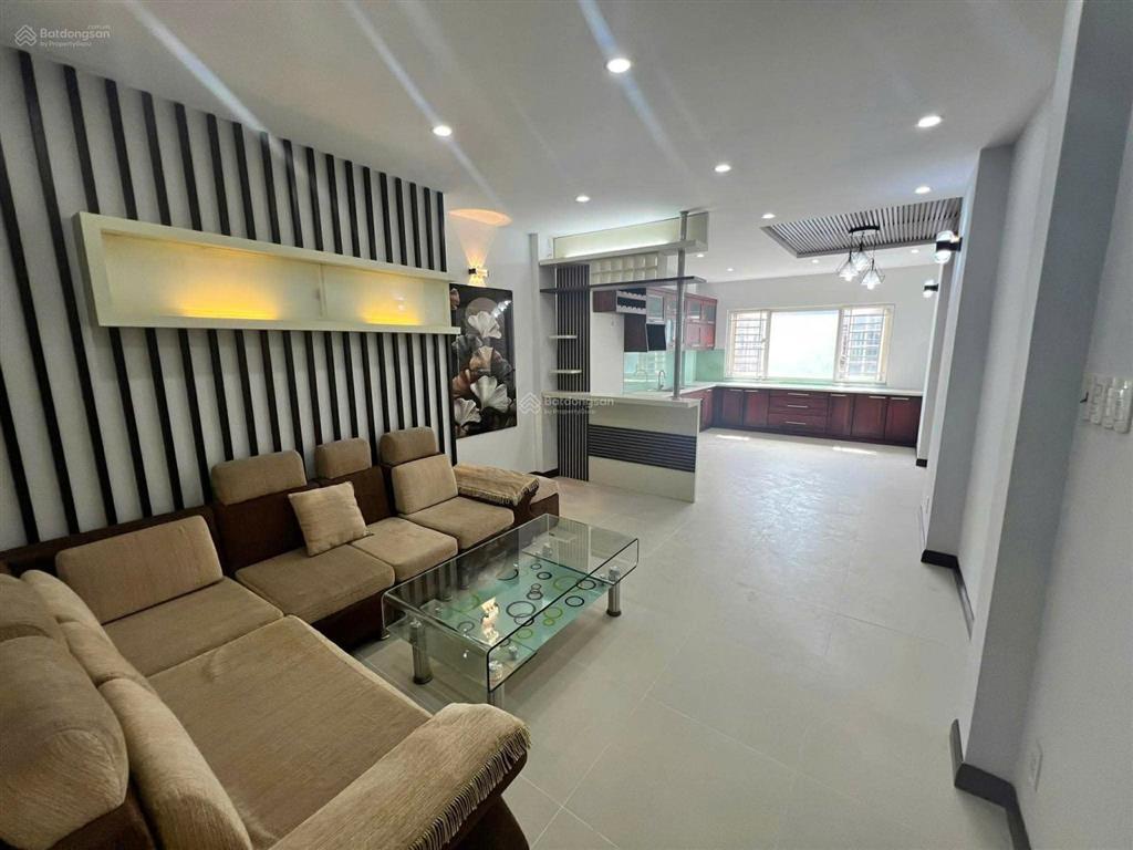 Bán nhà mặt phố tạ quang bửu, 9,9 tỷ, 50m2, 3pn, 3 tầng, q8, hcm