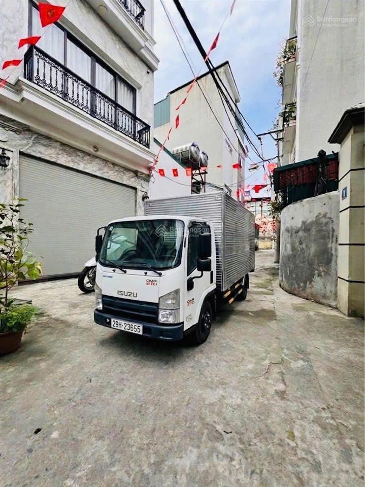 Đất gia thụy bồ đề 69.7 m2 ô tô vào, gần trục 17.5m quy hoạch rõ, gần chợ gia thụy, trường các cấp