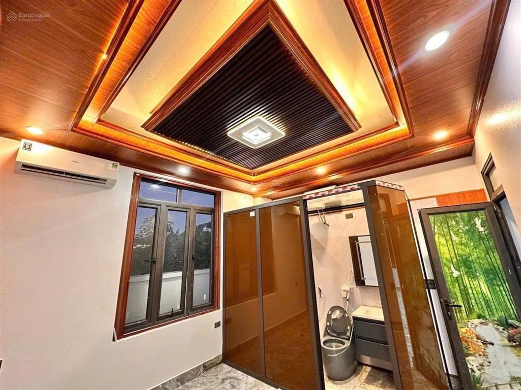 Biệt thự 2 tầng 1 tum quảng hội nội bài, sóc sơn 160m2 mt 9,7m ô tô tránh