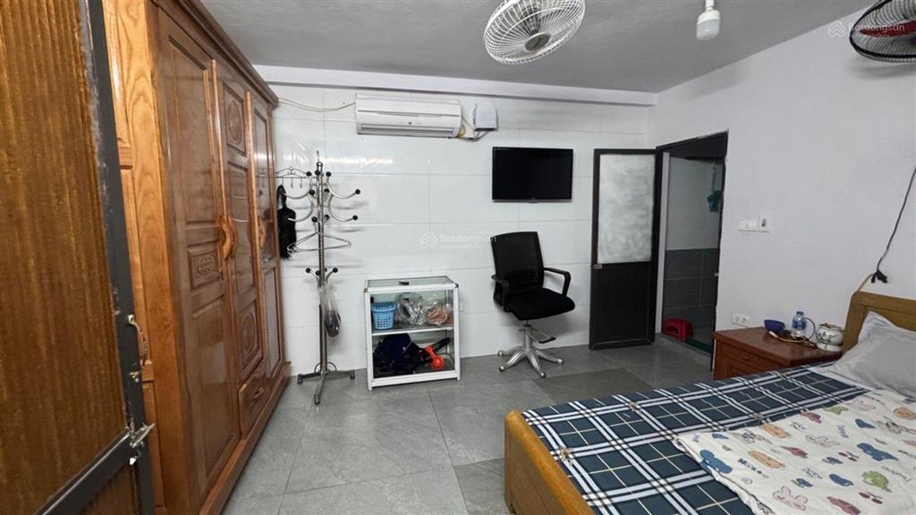 Bán nhà cấp 4 + 69m đất thực tế 94m gần hồ đồng đò chỉ 2.x tỷ