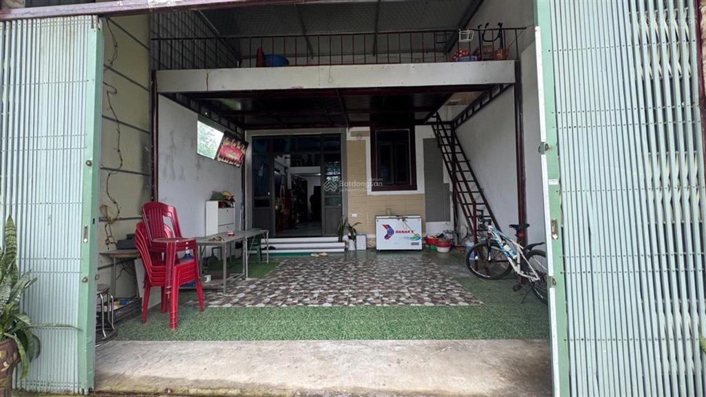 Bán nhà cấp 4 + 69m đất thực tế 94m gần hồ đồng đò chỉ 2.x tỷ