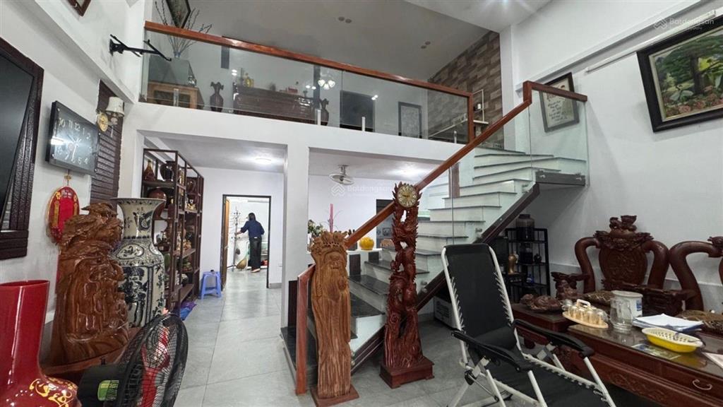 Bán nhà cấp 4 + 69m đất thực tế 94m gần hồ đồng đò chỉ 2.x tỷ