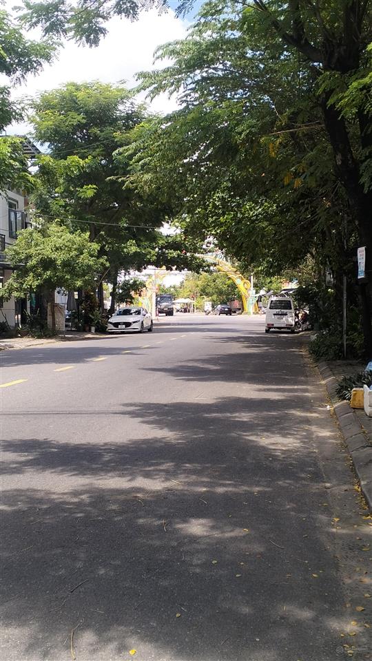 Đất chính chủ, mặt tiền đường điện biên phủ, đường thoáng rộng, lề 5m, gần trường học chợ giá 4.2tỷ