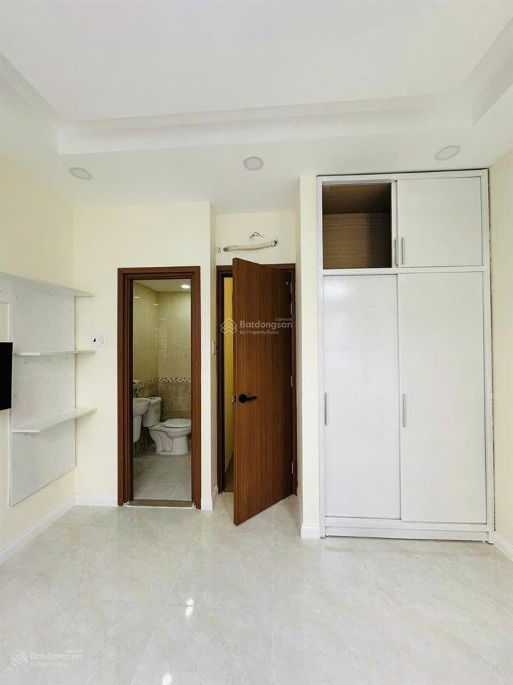 Chỉ 3.75tỷ! nhà mới đẹp 3 tầng giáp quận 1, 2pn 2wc, bên cạnh khách sạn winsor  an đông, shr