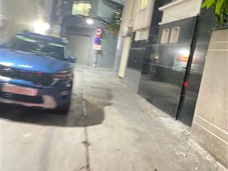 Ngay hẻm xe hơi, khu vip người nước ngoài quận 3, nhà 2 tầng 2pn 2wc, vào ở ngay, chỉ 4.15 tỷ