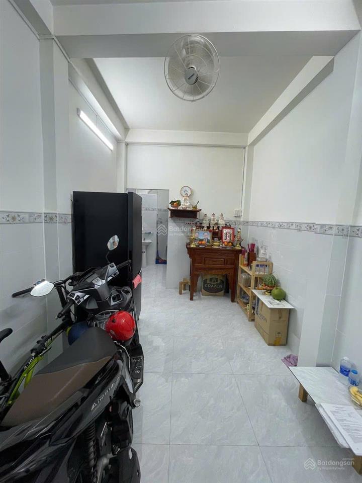 Ngay hẻm xe hơi, khu vip người nước ngoài quận 3, nhà 2 tầng 2pn 2wc, vào ở ngay, chỉ 4.15 tỷ