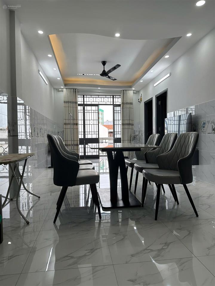 Chung cư mới đẹp rộng rãi 63m2 2pn, vị trí cực đẹp tản đàvõ văn kiệt q5, sổ riêng, chỉ 3.19 tỷ