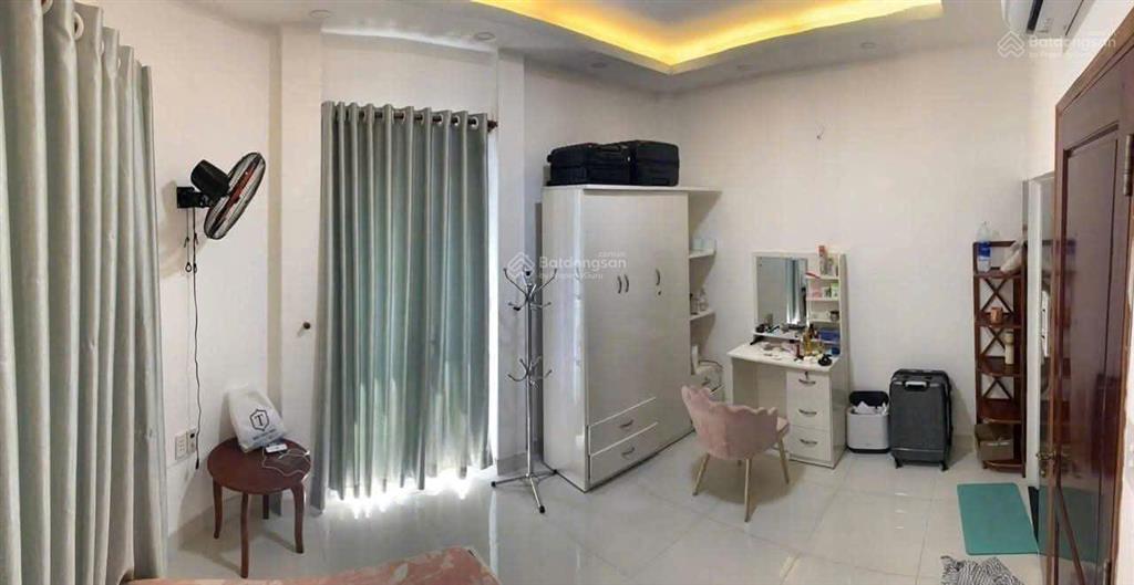 Chỉ 6,4 tỷ , hẻm xe hơi, hồ thị kỷ, q10. thu nhập 17tr / tháng, 5 tầng btct, 3 pn khép kín.