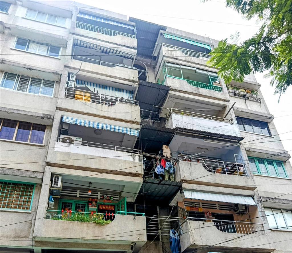 Chỉ 2,85 tỷ, dt 60 m2, chung cư xóm cải  đường nguyễn trãi, q5. vị trí cực đẹp.