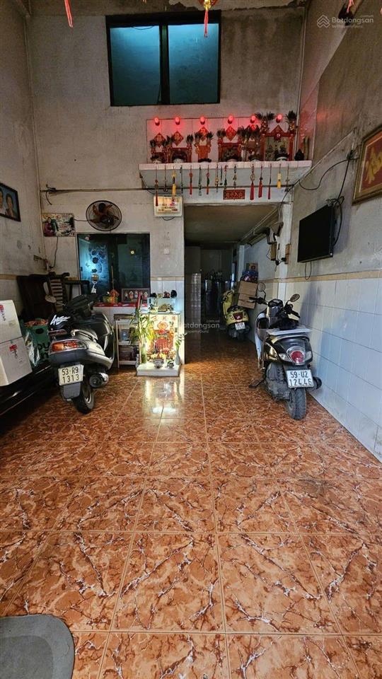 Chỉ 6,6 tỷ/ 59m2, 3 tầng, hẻm xe hơi, đường hồ thị kỷ, q10, shr khu dân cư cao tầng