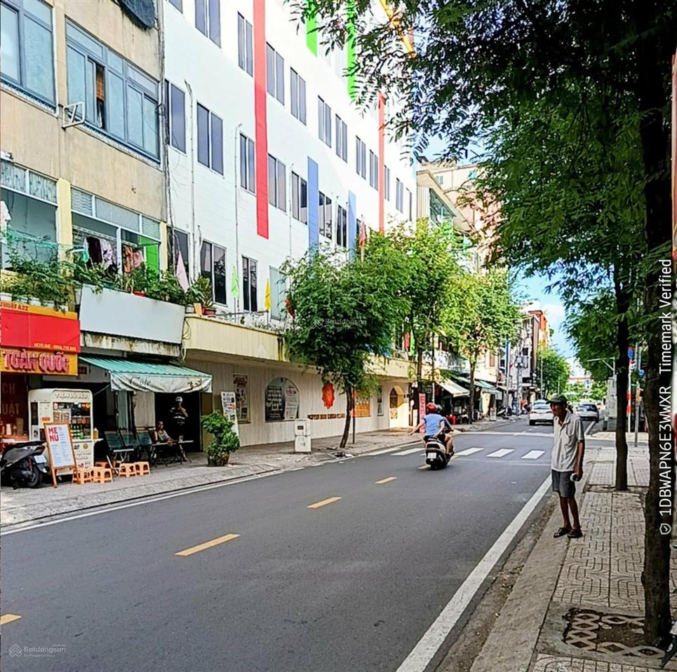 Nhỉnh 2 tỷ, cc tầng trệt, ngô quyền, q5, 50m2, có sân để xe, bảo vệ 24/24, shr sử dụng lâu dài