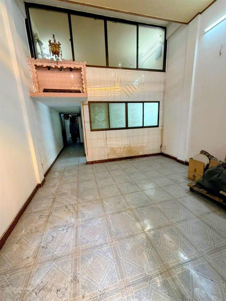 Chỉ 3 tỷ có căn hộ cc 64m2, 3 pn, 2 wc ngay đường nguyễn tri phương, q5, sổ hồng riêng lâu dài.