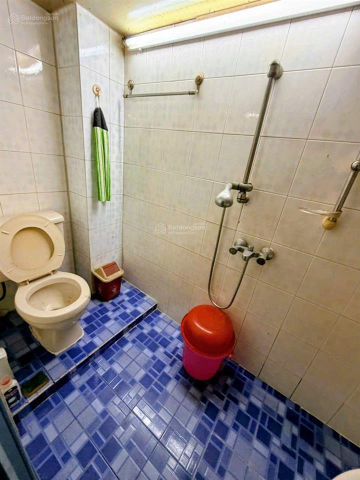 Chỉ 3 tỷ có căn hộ cc 64m2, 3 pn, 2 wc ngay đường nguyễn tri phương, q5, sổ hồng riêng lâu dài.