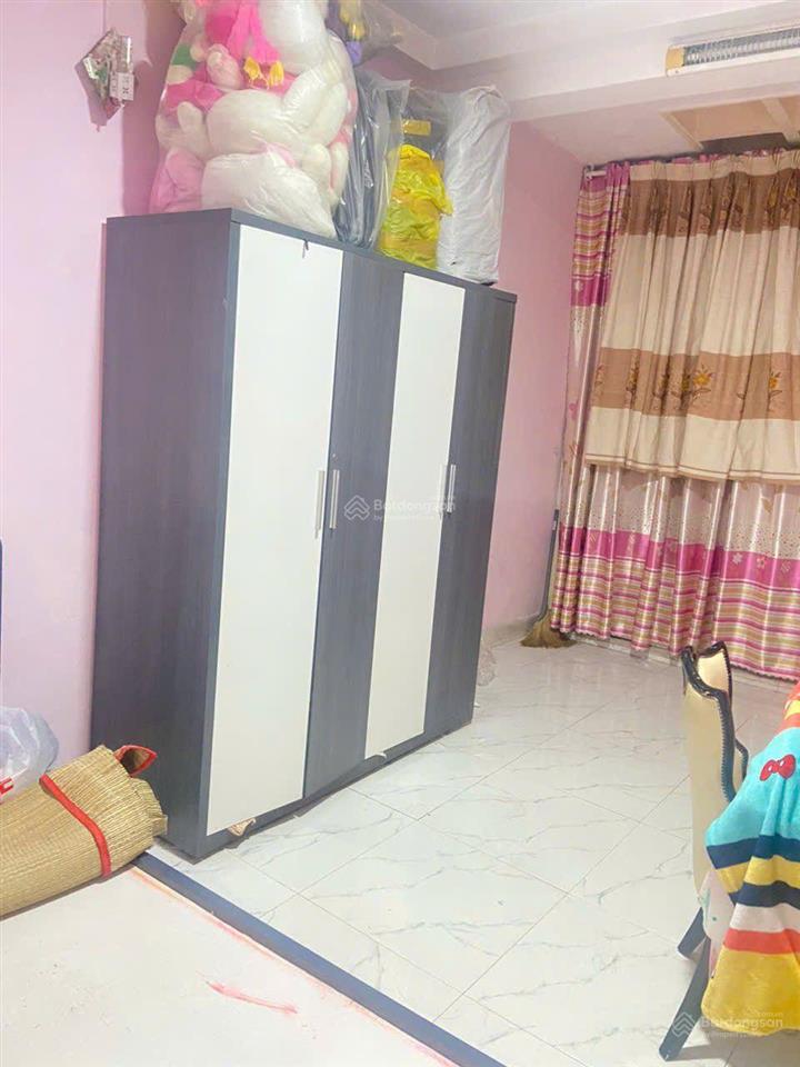 Chỉ nhỉnh 10 tỷ, mặt tiền tân phước quận 10 4 tầng btct hoàn công đủ 39m2 sổ vuông vức