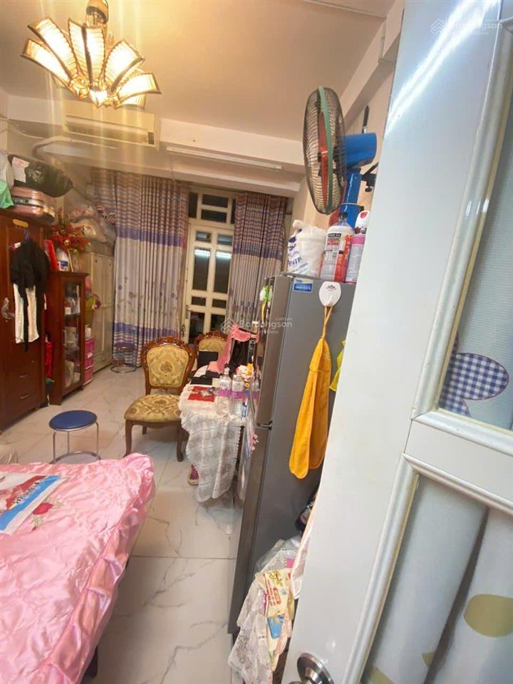 Chỉ nhỉnh 10 tỷ, mặt tiền tân phước quận 10 4 tầng btct hoàn công đủ 39m2 sổ vuông vức
