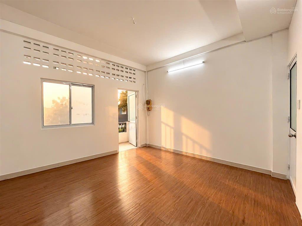 Giá chỉ 3,1 tỷ  căn hộ 63m căn góc 3 mặt thoáng trung tâm q5  sổ hồng riêng lâu dài.