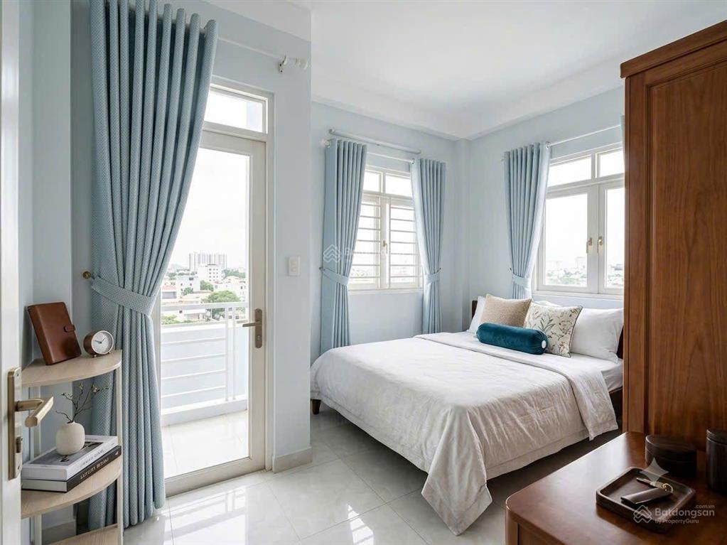 Chủ gấp bán  giảm hơn 3 tỷ về giá cực tốt chỉ 6.8 tỷ. trung tâm q11, dt40m, 4 tầng + st, shr.