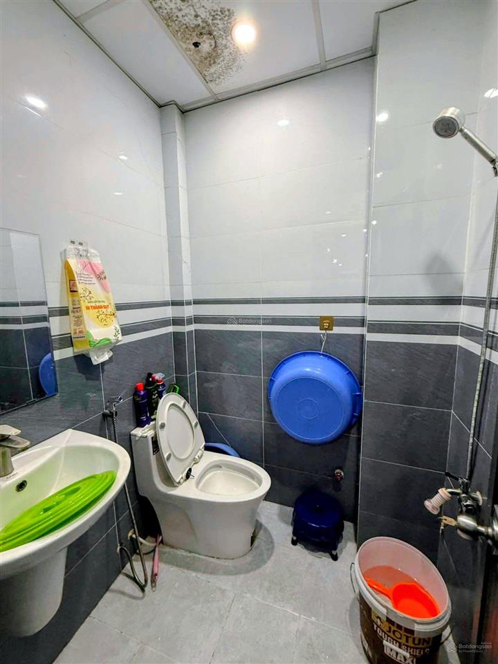 Chỉ 3,27 tỷ  hẻm 3 gác sát mặt tiền lò gốm, q6, dt 48m2, 2 pn, shr không quy hoạch, không lộ giới
