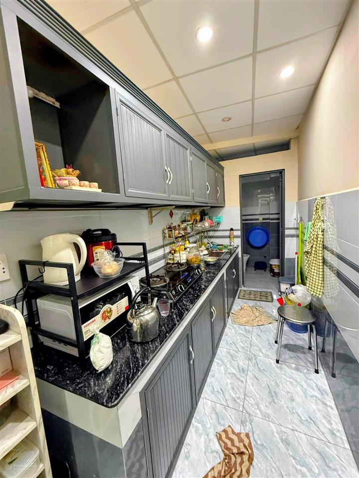 Chỉ 3,27 tỷ  hẻm 3 gác sát mặt tiền lò gốm, q6, dt 48m2, 2 pn, shr không quy hoạch, không lộ giới