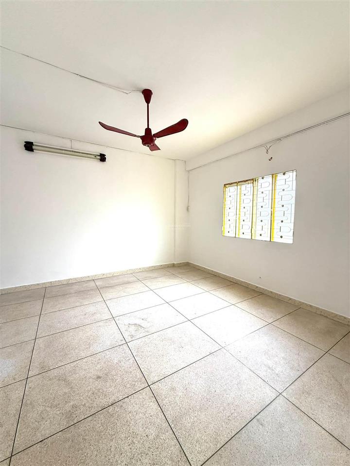 Nhỉnh 2 tỷ, cc viễn đông  trần hưng đạo quận 5  dt 57m2, 2pn, shr lâu dài
