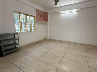 Nhỉnh 2 tỷ, cc viễn đông  trần hưng đạo quận 5  dt 57m2, 2pn, shr lâu dài