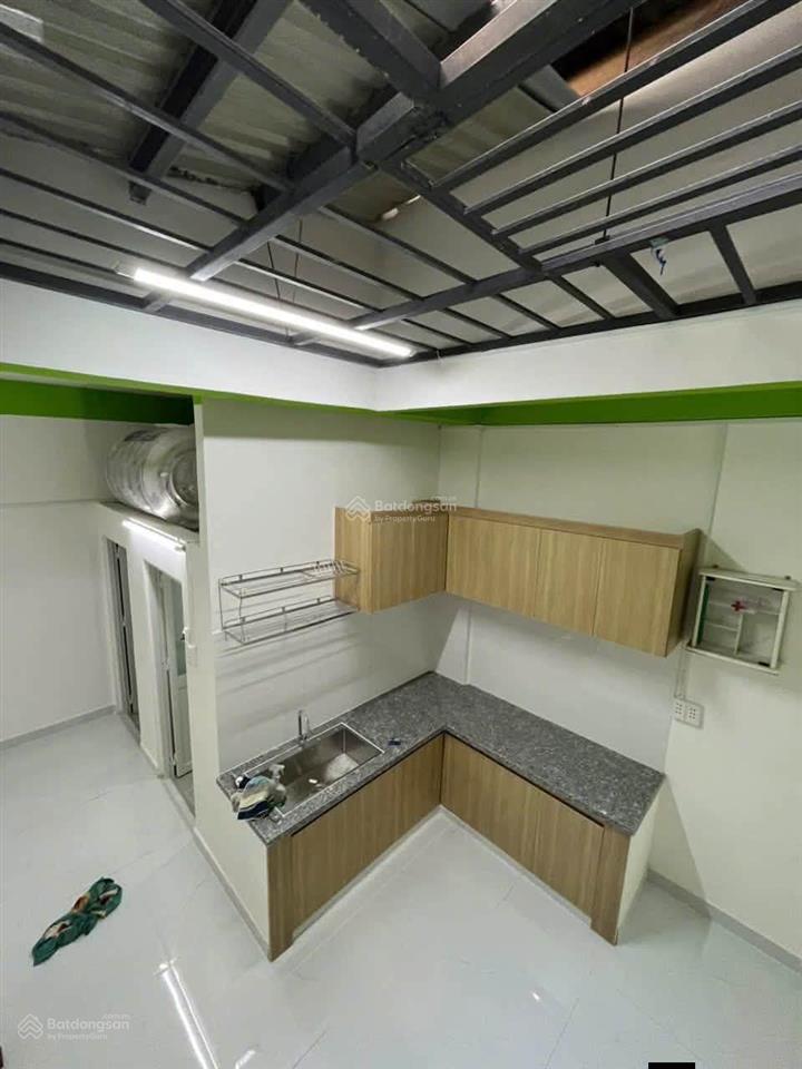 Nhỉnh 4 tỷ xíu  căn hộ tầng trệt đường nguyễn chí thanh  q10. dt 68m, 3pn, 2wc, sổ hồng riêng.