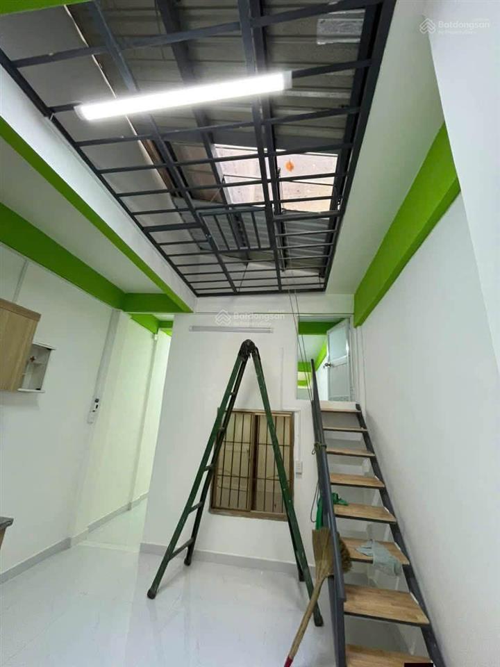 Nhỉnh 4 tỷ xíu  căn hộ tầng trệt đường nguyễn chí thanh  q10. dt 68m, 3pn, 2wc, sổ hồng riêng.