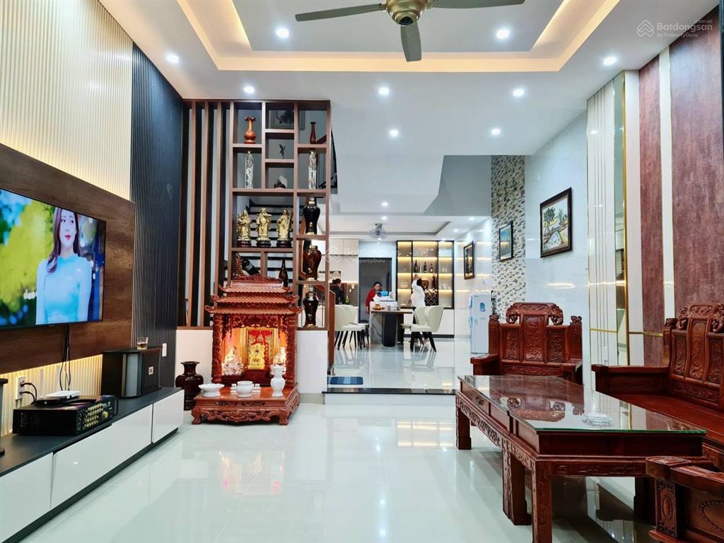 Mình bán nhà 4 tầng đường trần khát chân đẹp như bức tranh