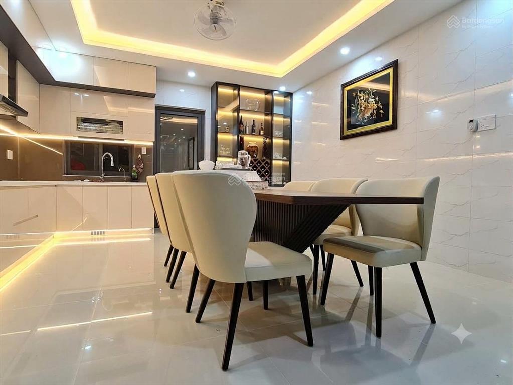 Mình bán nhà 4 tầng đường trần khát chân 115m  giá đẹp