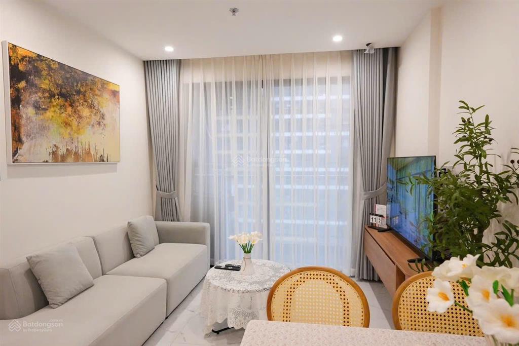 Lê quang định cắt lỗ căn hộ 2pn 53m2/2.120 tỷ full nội thất sổ hồng riêng cho thuê 13tr/tháng