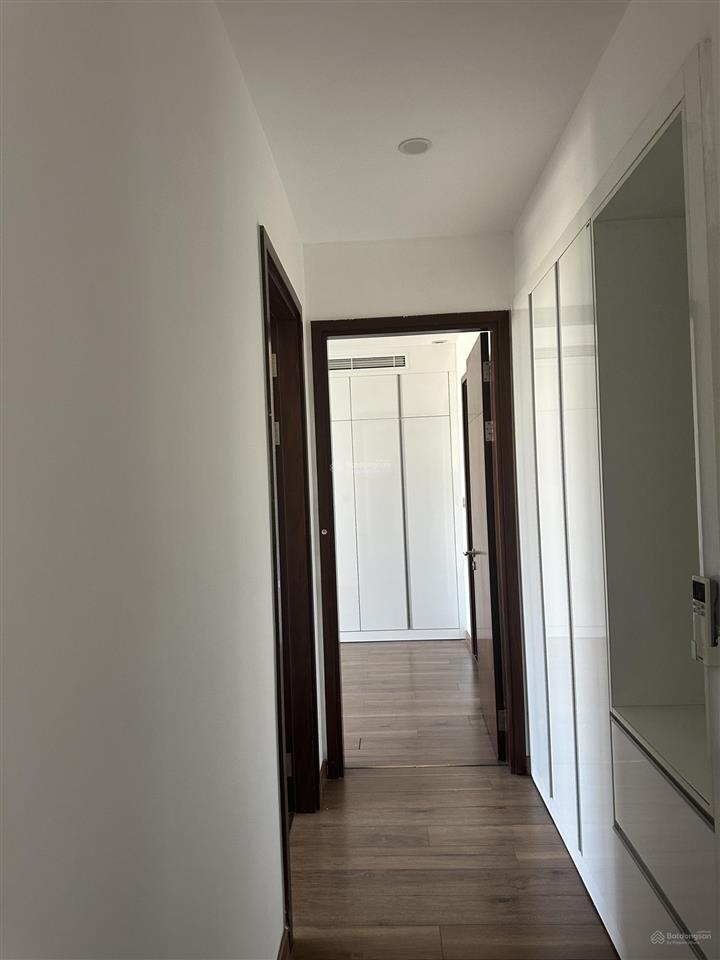 Chính chủ gửi bán nhanh căn hộ 83m2 view starlake vĩnh viễn toà cao cấp 6th element giá 10,5 tỷ