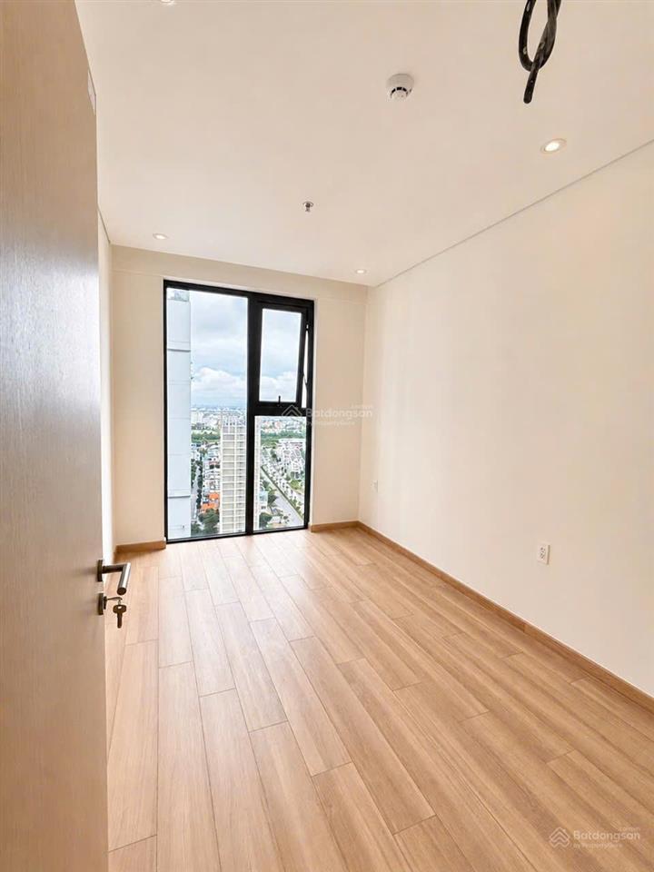 Chuyền nhượng căn 2 68m2 ngủ ban công đông nam, đã có sổ đỏ lâu dài tại tòa sentosa, gần aeon mall