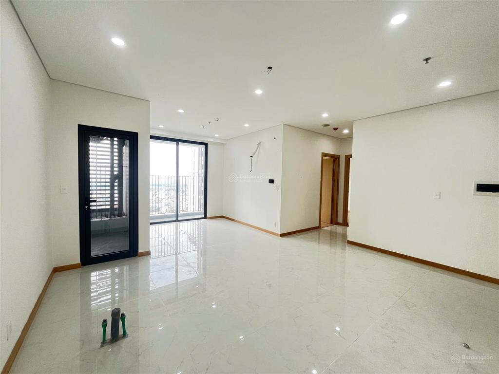 Cho thuê thô căn 2 phòng ngủ 2 wc 71m2 tại tòa sentosa, gần aeon mall hải phòng