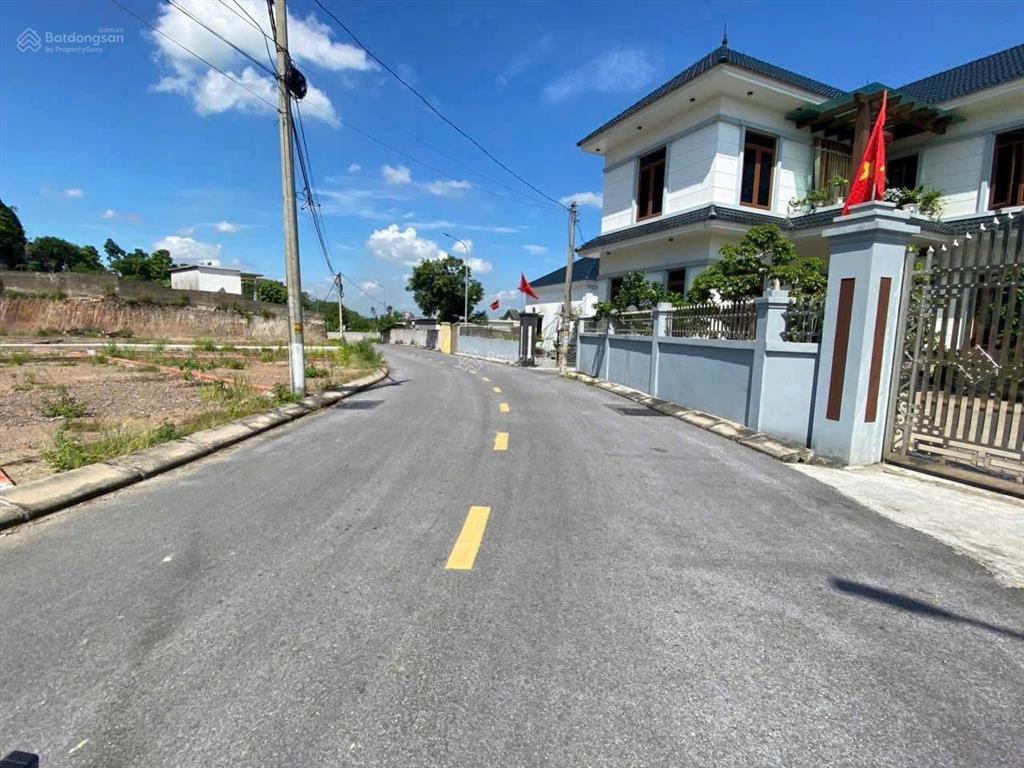 Siêu phẩm 21 lô tại dương xuân  thuỷ nguyên ,đường rộng 5m 2 otoo tránh nhau .giá 4xx7xx