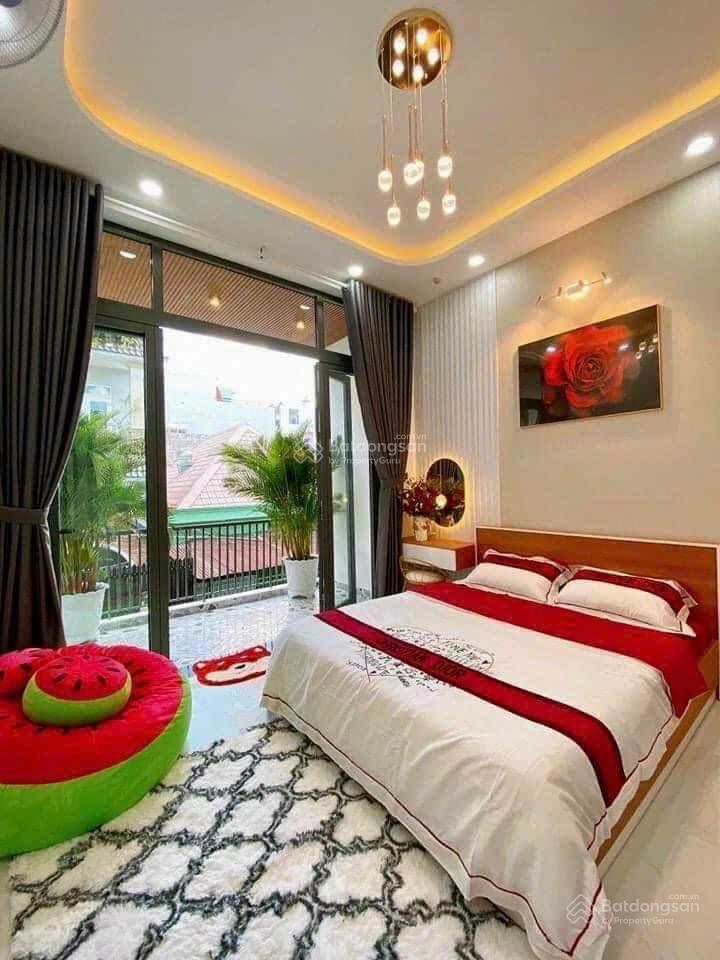 Nhà 1 lầu 5x20m, giá 760 triệu . ngay chợ phú lợi  phạm thế hiển q8. đang cho thuê 21tr/tháng