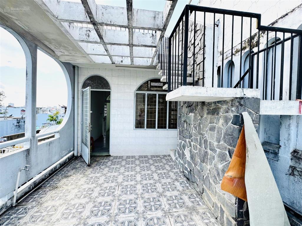 Cho thuê nhà mặt tiền tuệ tĩnh quận 11  6 tầng  8pn  60m2  sát 3/2