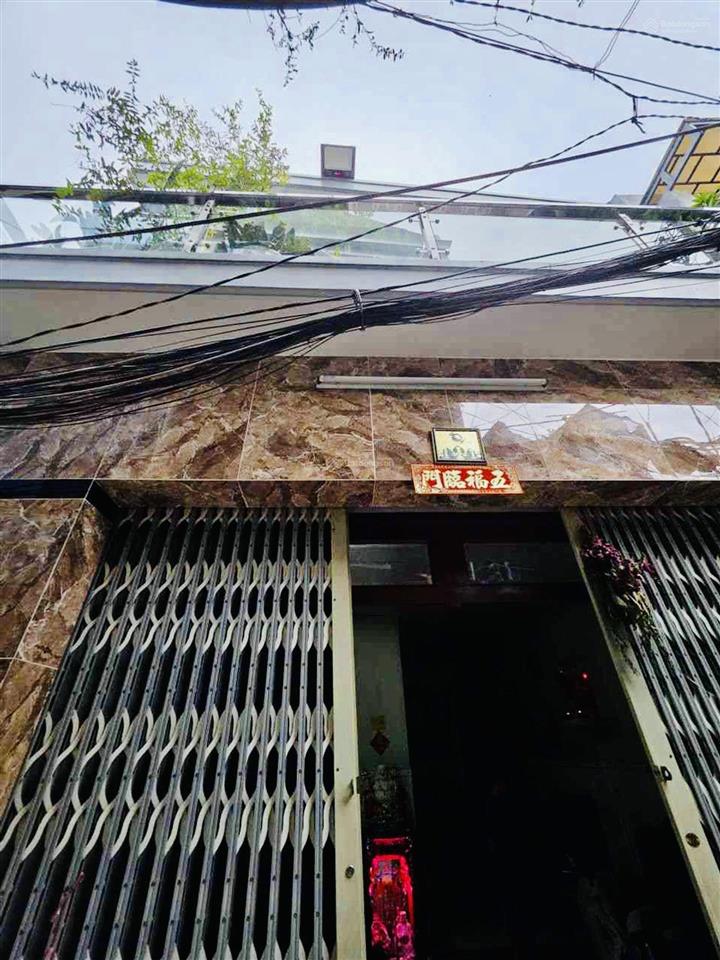 Nhà ngang lớn 5,6 x 10, gần chợ bình tây, 3pn có pn trệt chỉ 5tỷ490