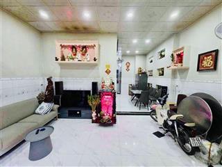 Nhà ngang lớn 5,6 x 10, gần chợ bình tây, 3pn có pn trệt chỉ 5tỷ490