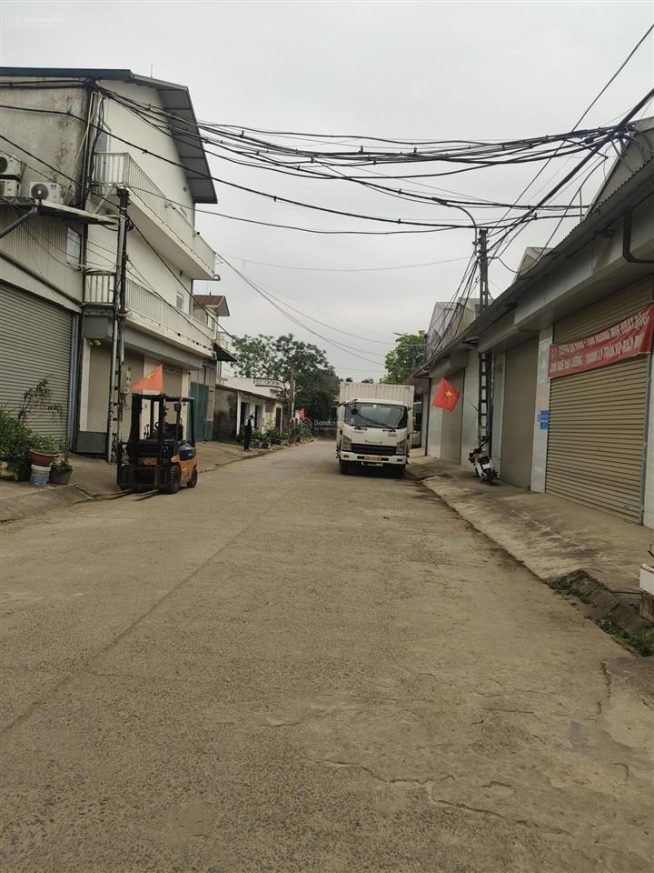 Bán lô đất 140m full thổ cư có nhà 2 tầng & 8 phòng trọ đang cho thuê