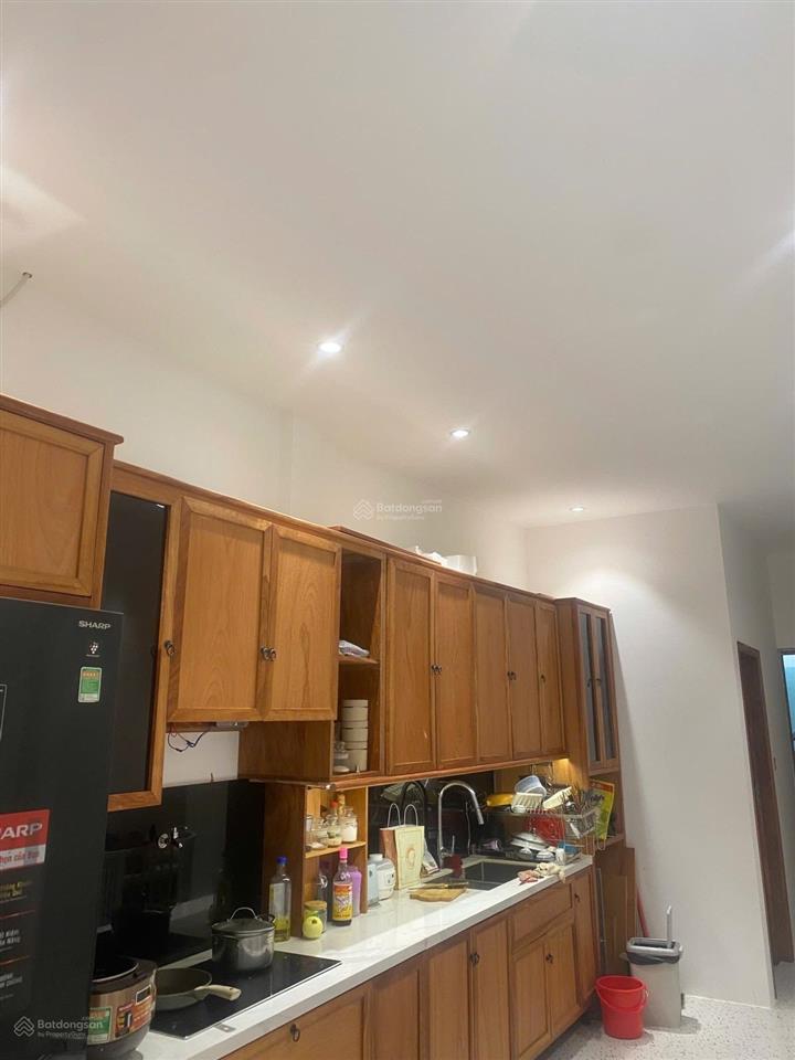 Giá tốt nhất khu 81m2 hẻm ô tô thông gần phan xích long. giảm sốc còn 9,5 tỷ