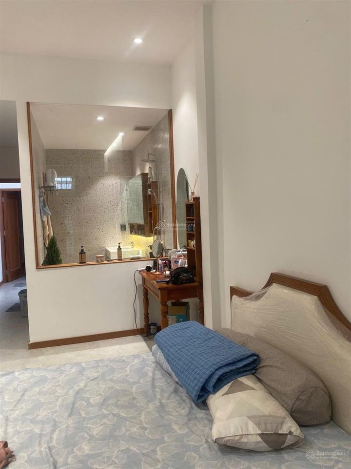 Giá tốt nhất khu 81m2 hẻm ô tô thông gần phan xích long. giảm sốc còn 9,5 tỷ