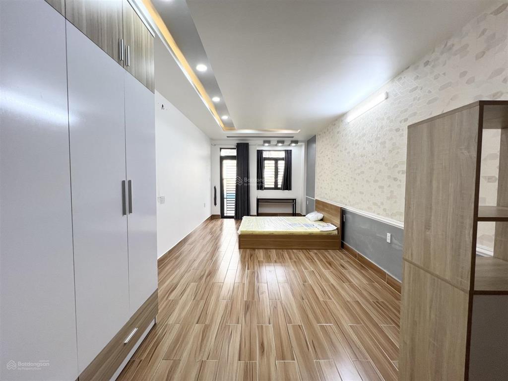 Nhà 5 tầng mới p7 phú nhuận 10.75 tỷ