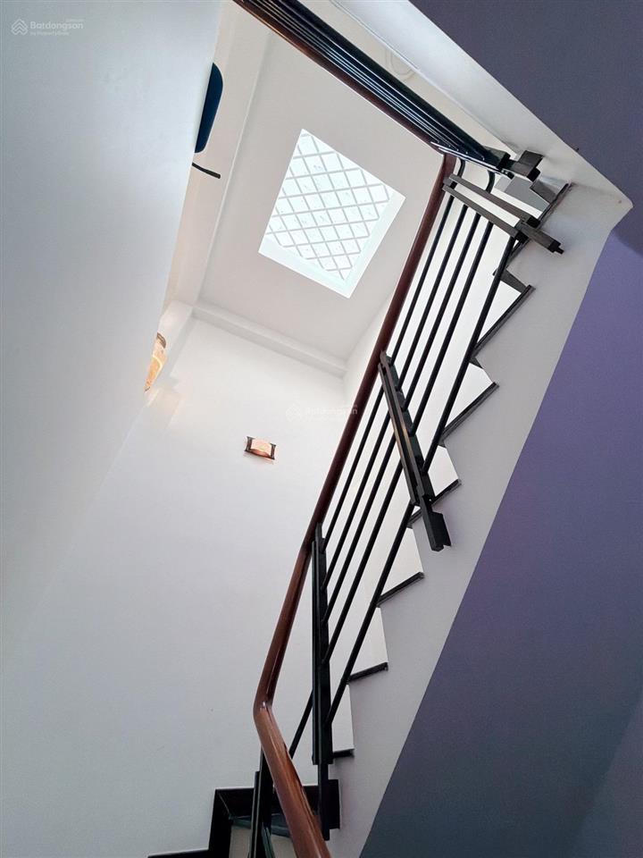 Bán nhà nở hậu 5mhxh4 tầng60m12,899 tỷ