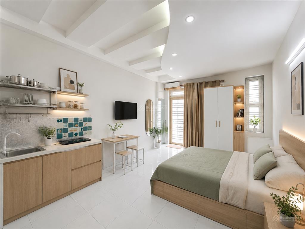 Sát nguyễn thượng hiền5 tầng6pn53m8,55 tỷ
