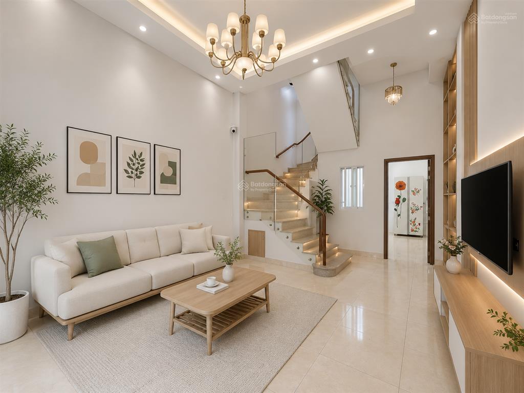 Sát nguyễn thượng hiền5 tầng6pn53m8,55 tỷ