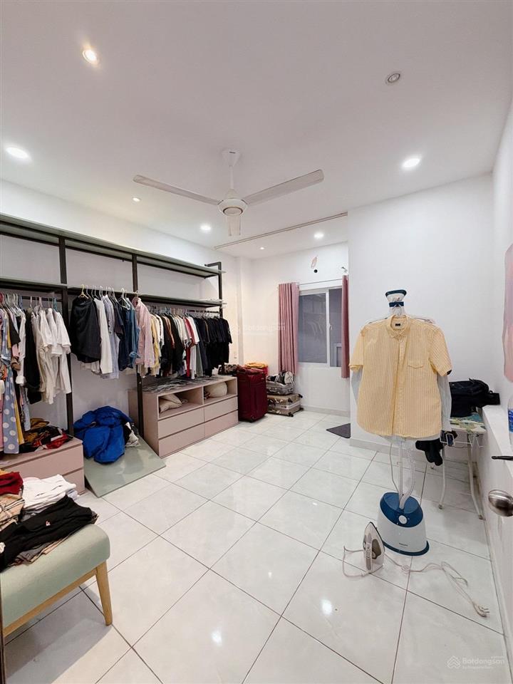 Nguyễn văn đậu  56 m  nhà 5 tầng btct  6pn khép kín  sát phan đăng lưu  chỉ 9,999 tỷ