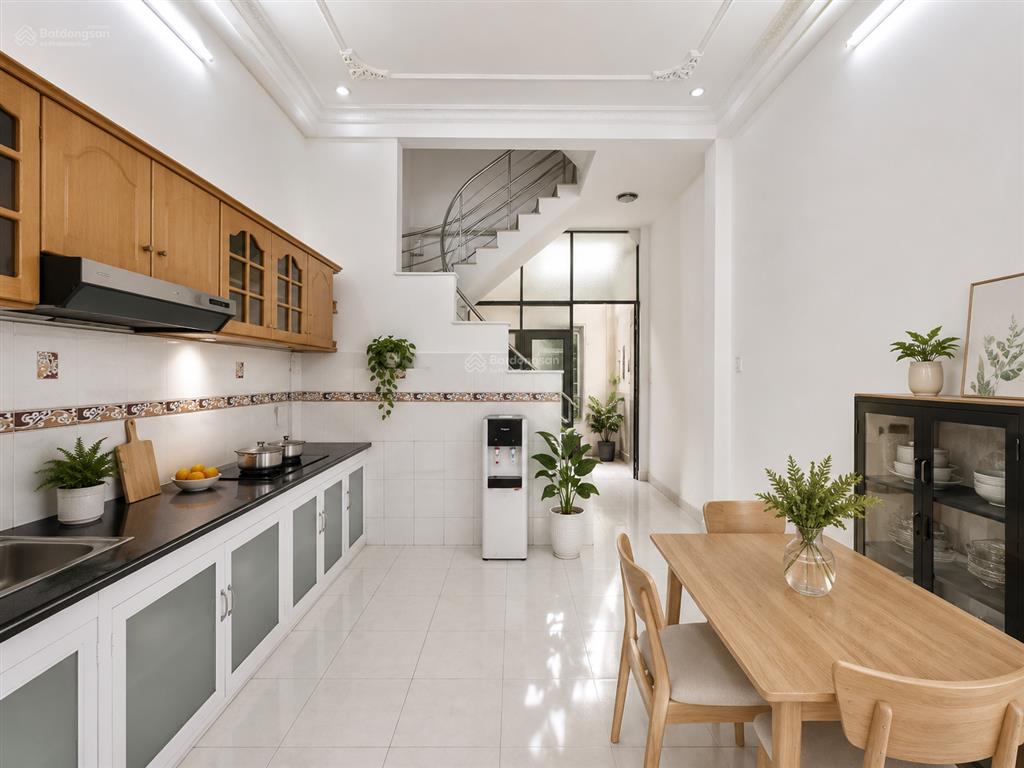 Nhà 3 tầng 76m2 bình thạnh  4pn 4wc  ban công trước sau  khu dân trí cao
