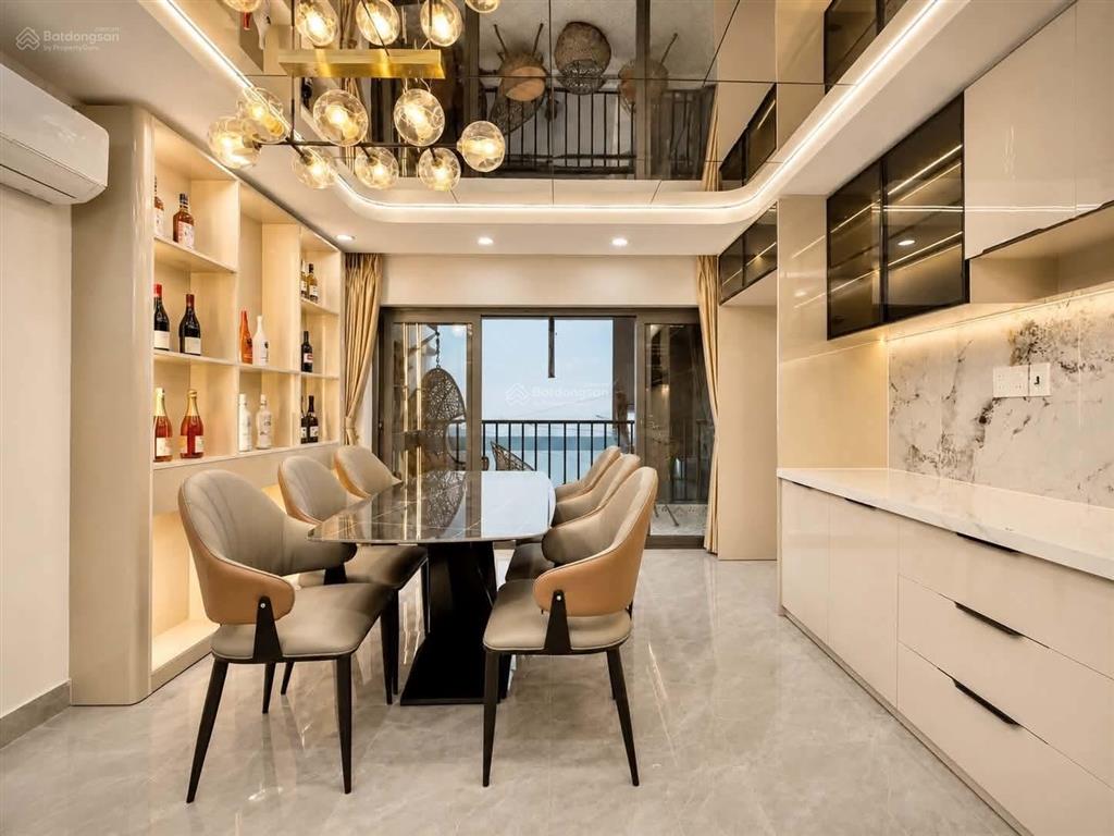 Nhà mới 5 tầng thang máy  garage ô tô  thích quảng đức phú nhuận  48m² chỉ 10,95 tỷ
